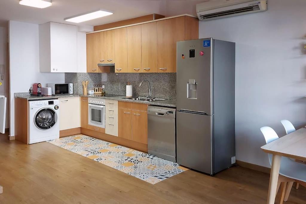 Precioso Apartamento Duplex En El Centro De Olot Apartment Exterior foto